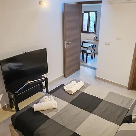 Holiday home Etna Garden House: Oasis In The Heart Of Catania