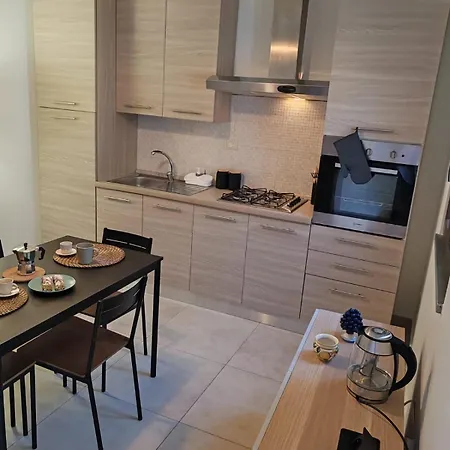 Etna Garden House: Oasis In The Heart Of Сasa de vacaciones *